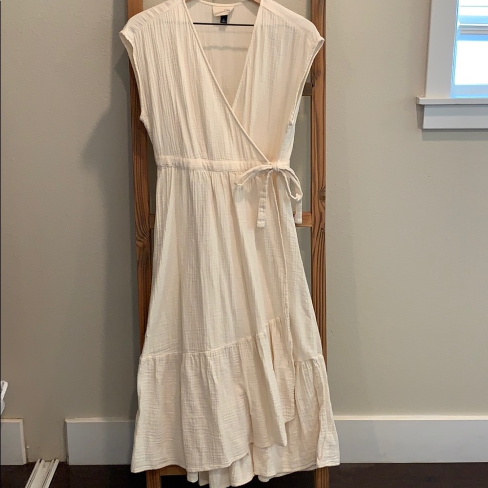 Universal Thread Midi Dress